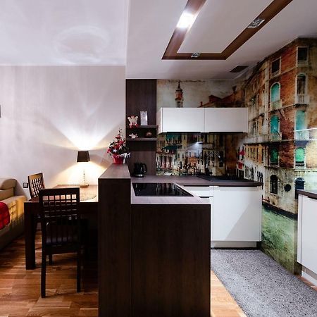 Apartament Moderna Francuska Park Daire Katoviçe Dış mekan fotoğraf