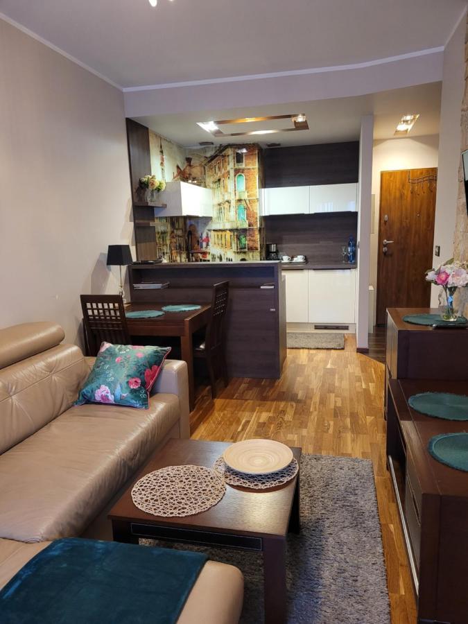 Apartament Moderna Francuska Park Daire Katoviçe Dış mekan fotoğraf